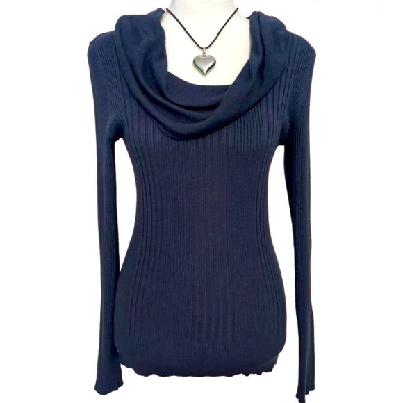 Pink Republic Large Black Off shoulder Sweater - Picture 1 of 3